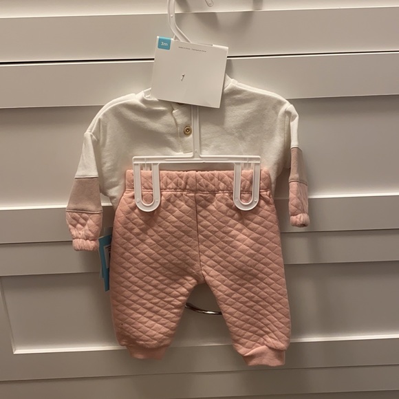 2 Piece Quilted Set - Picture 2 of 2